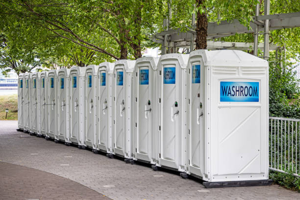 Best Portable restroom trailer rental  in Hill City, KS