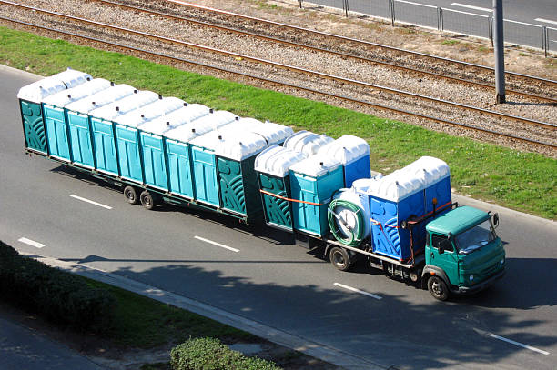 Best Luxury portable toilet rental  in Hill City, KS